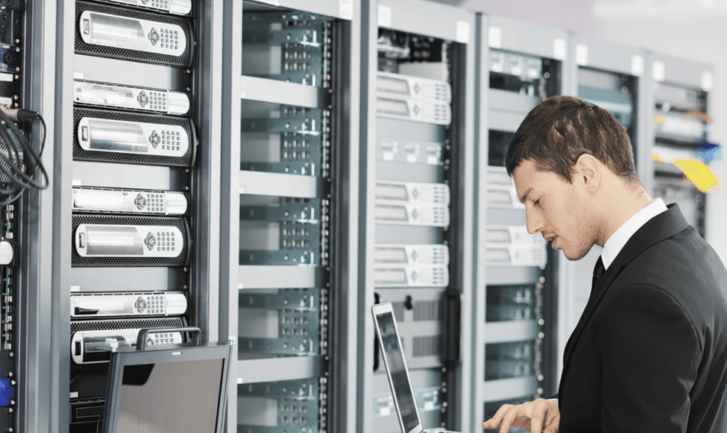 managed IT services differ from standard IT support Boca Raton